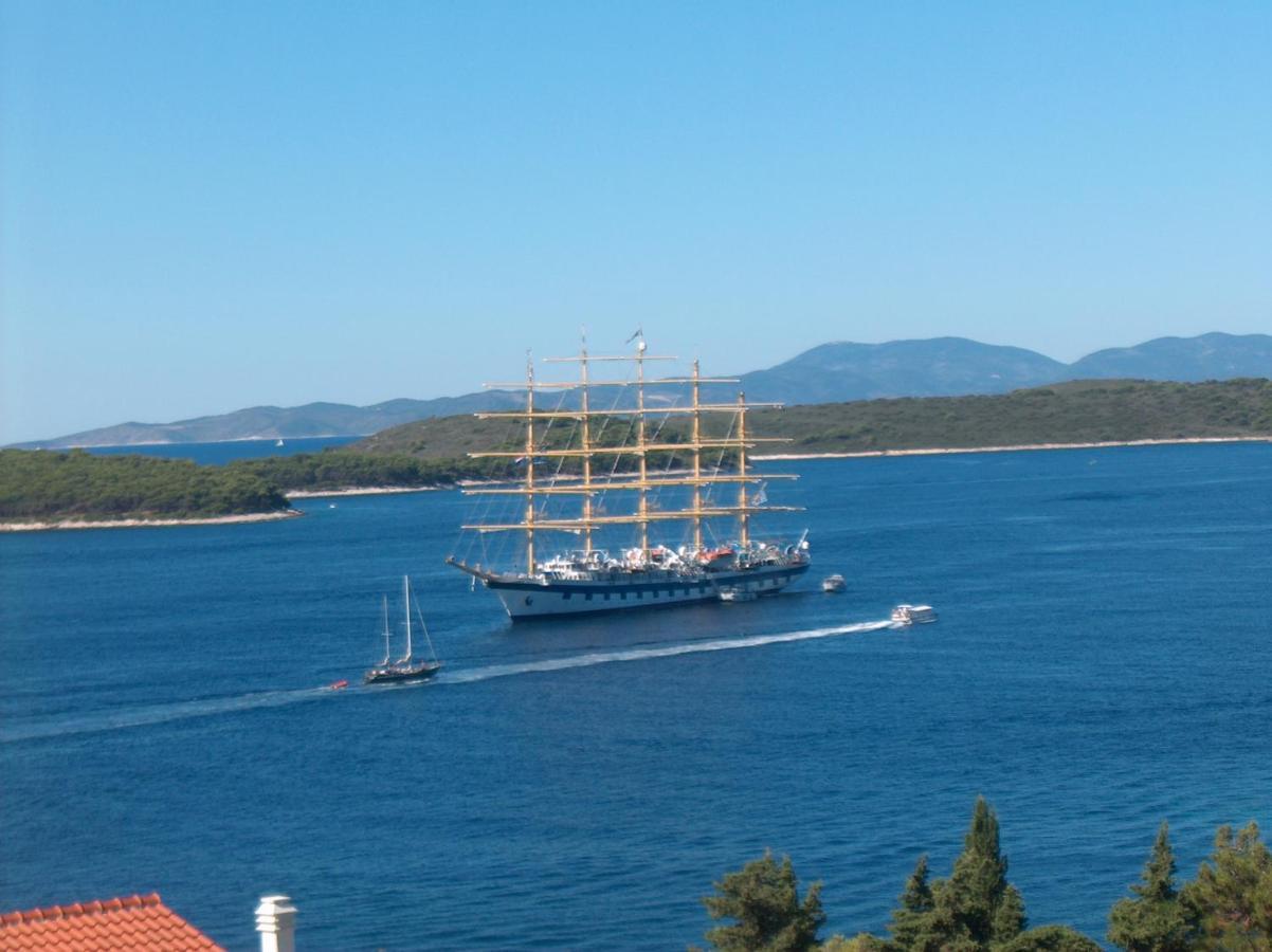 Villa Lucija Хвар Екстериор снимка