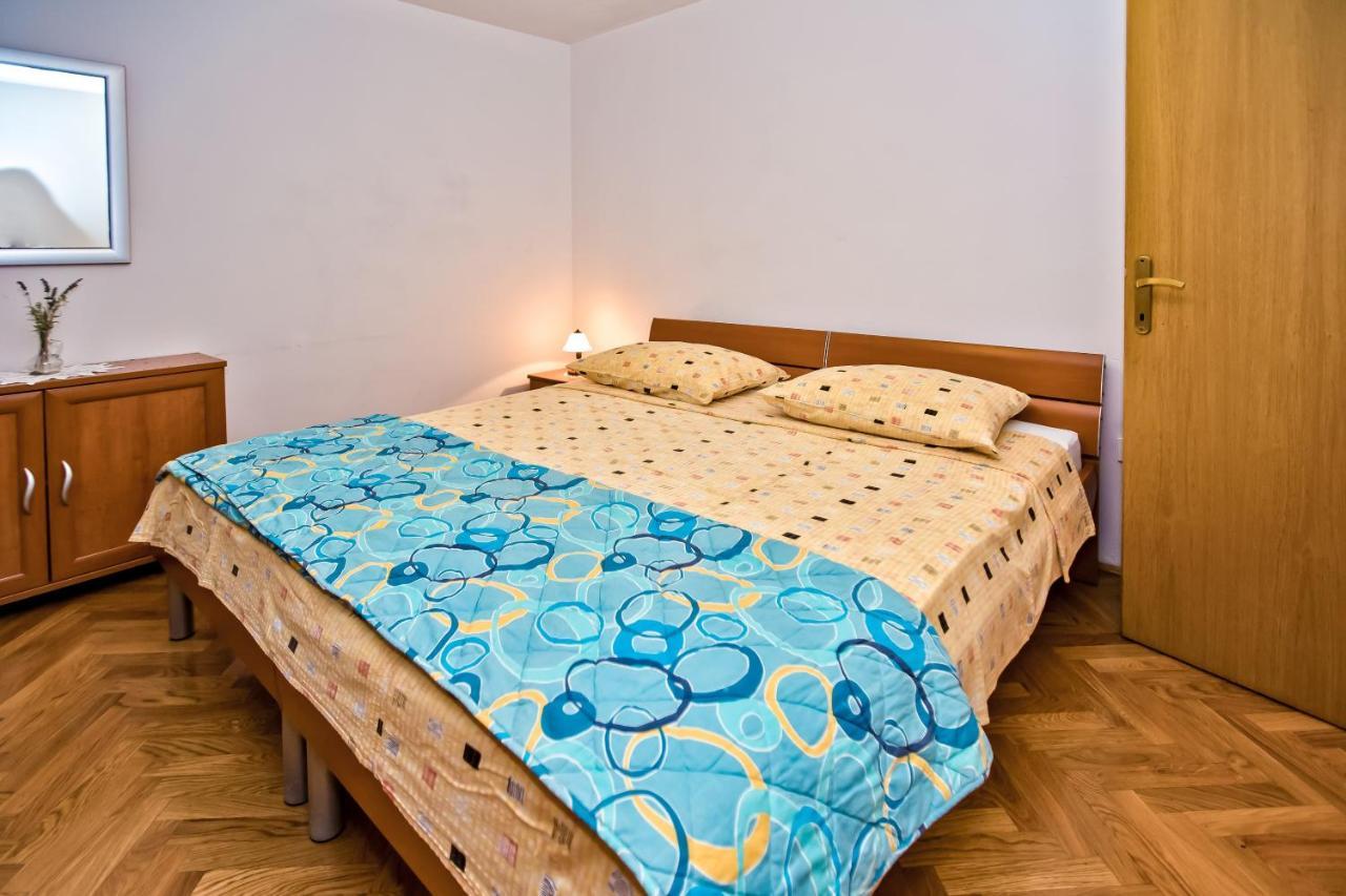 Villa Lucija Хвар Екстериор снимка